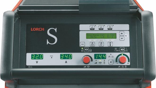 Дисплей сварочного полуавтомата с цифровой индикацией рабочего тока и напряжения